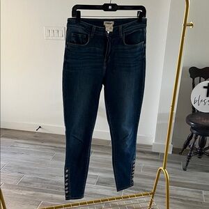 L'AGENCE Dark Blue Skinny Jeans with Button Detail size 28 and 28” inseam